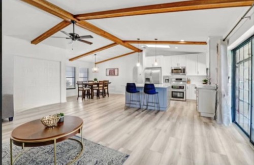 Pineland Casa | Gorgeous Private Getaway-Private Pool-beautifully remodeled 3-bedroom, 2-bath.