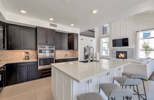Arabian Crest Casa | Private Heated Pool, Putting Green, Pool Table, BBQ, WIFI, Near Golf, Dining & Mayo Clinic+FREE GOLF