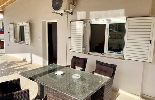 Spata-Artemida Casa | Private Home 10min away from Athens Int Airport. Beach 150meters away