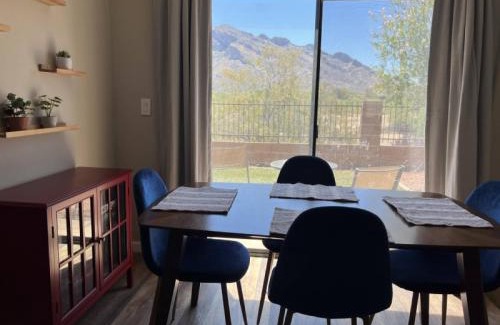 Oro Valley Casa | Private Home - Billiards, Mountain Views, Private Desert Access, HOA Pool & Spa, BBQ, at Lambert Park - Bourbondale