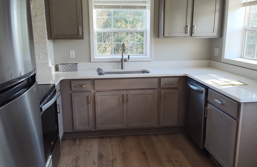 Fletcher Casa | Private home convenient to everything WNC Ag Cntr,Airprt,Sierra Nevada,DT&more