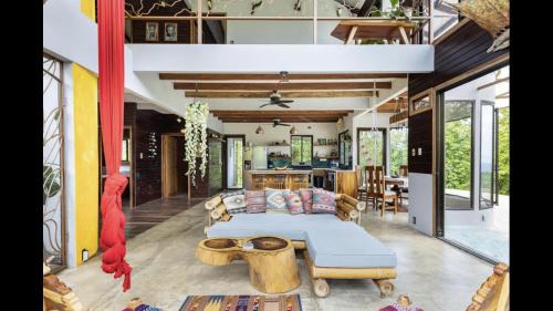Montezuma Casa | Private Home in Montezuma with Ocean View