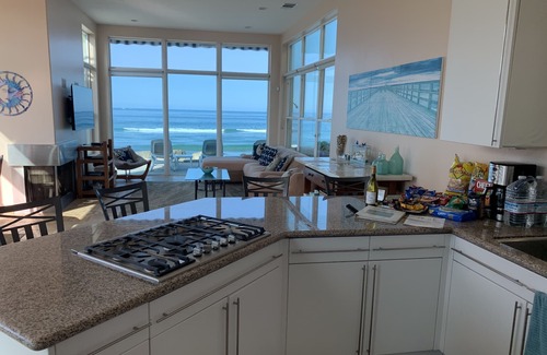 South Oceanside Casa | HABITACIÓN INDEPENDIENTE 3BR - EN LA PLAYA - AMPLIA - BIEN NOMBRADA - DORMIR 10-11