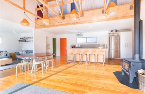 Kuratau Casa | Private home - Perfect Stay for visiting Tongariro & Southern Lake Taupo
