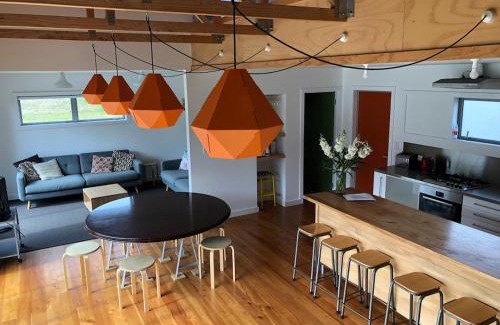 Kuratau Casa | Private home - Perfect Stay for visiting Tongariro & Southern Lake Taupo