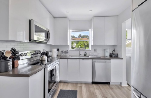 Buena Vista Casa | Private Home w/ Pool - Steps from The Design District