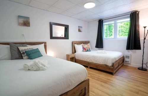 Argenteuil Regional County Municipality Chalet De Esquí | Private Hot Tub | Hiking | Skiing | Le Silverson