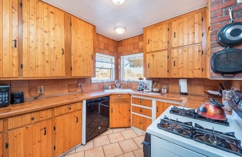 Twentynine Palms Casa | Private Hot Tub & Pool/ Resort