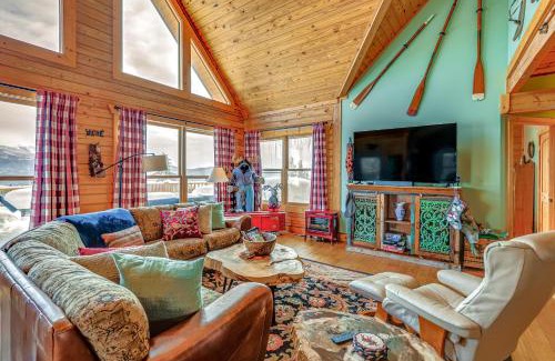 Grand Lake Casa | Private Hot Tub Mtn-View Grand Lake Cabin!