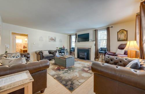 Blakeslee Casa | Private Hot Tub Poconos Babbling Brooke Cottage