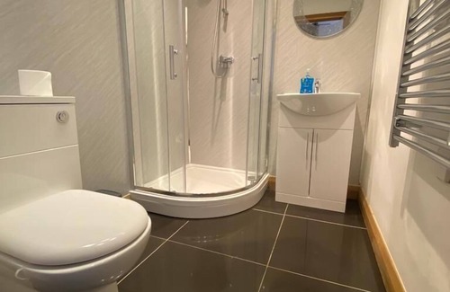 Yarm Hotel | Habitacion Doble-Moderno-Baño con ducha-Private Hot Tub