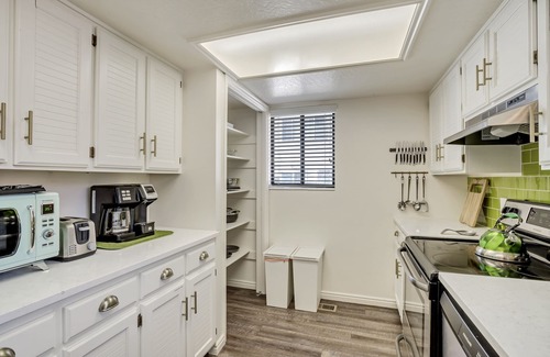 Cottonwood Heights Casa | Private Hot tub-Between Big &Little Cottonwood Cny