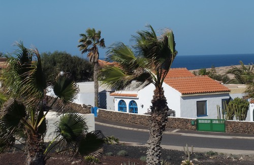 La Pared Casa | Casa privada en precioso lugar, en la playa de la Pared. Privacidad y naturaleza