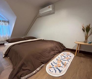 Chakkrawat Villa | Private house in chinatown 5 Mins walk MRT Samyot 15 Mins Iconsiam