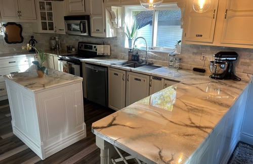 Clifton Royal Casa | Private house/large hottub/sauna & optional "Adult/Red room"