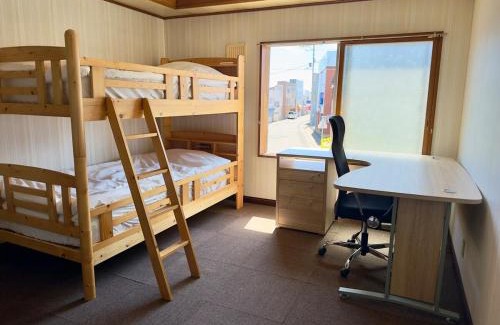 Tobetsu Apartamento | Private house Oheso 40minutes from Sapporo,4 free parking, long stay,16people