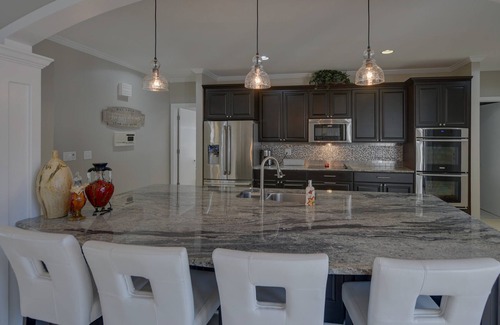Hartwell Casa | Private House Retreat on Beautiful Lake Hartwell with Private Pool