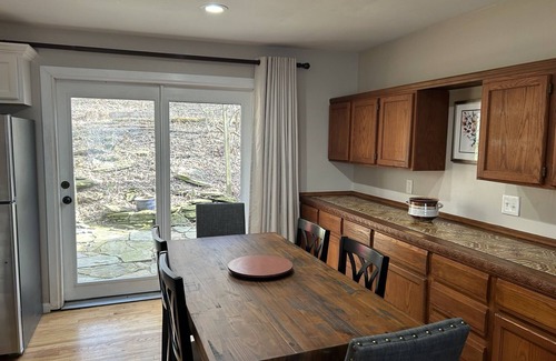 Forest Hills Casa | Private house right outside of Pittsburgh, pet friendly!