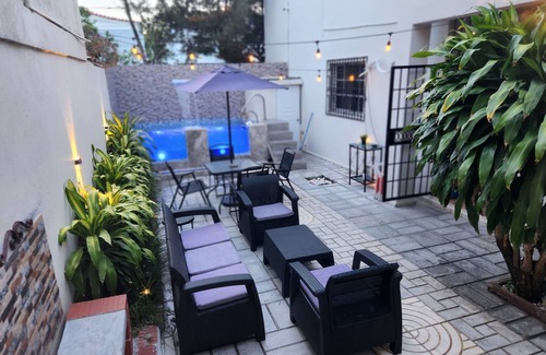 Santo Domingo Casa | Casa privada, piscina, AC, BBQ, WiFi, para fam y mascotas - Cerca Zona Colonial