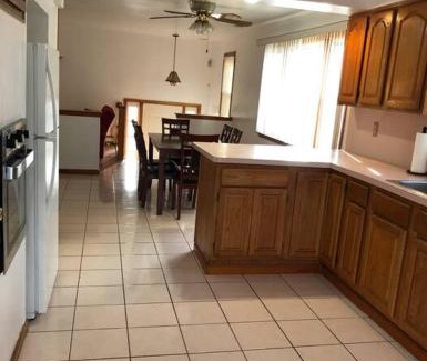 Hopelawn Apartamento | Private house with 4 bedrooms and 2 bathrooms and direct NYC Manhattan train only 10 minute walk away