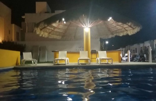 Cancún Casa | CASA PRIVADA CON PISCINA, HABITACIONES A / C, EXCELENTE UBICACIÓN, FAMILIAR, PACÍFICO.