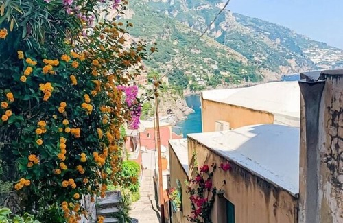 Chiesa Nuova Casa | Private house with terrace in Positano