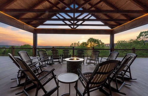 Downtown Branson Cabina | Chateau Court con piscina cubierta 12 recámaras Acceso al lago Enorme