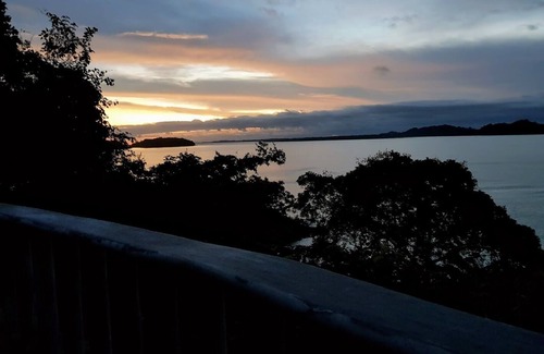 Boca Chica Casa | Isla privada para amantes de la naturaleza y aventureros.