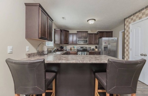 Westgate Casa | Private Jacksonville Getaway Near Topsail Beach!