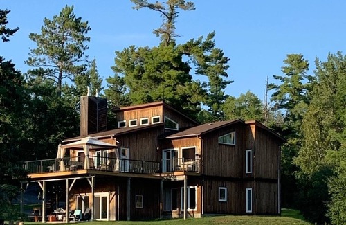 Kenora Cabaña | Private Lake front cottage on Lake of the Woods Kenora