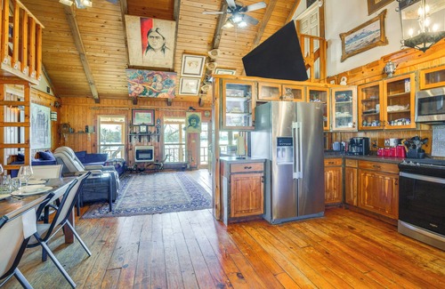 Grant Cabina | Private Lake On-Site: Secluded Retreat in Grant!