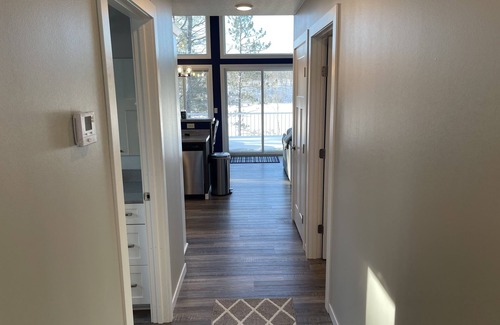 Hayward Casa | Private Lake/quiet sports getaway, magnificent scenery and abundant wildlife