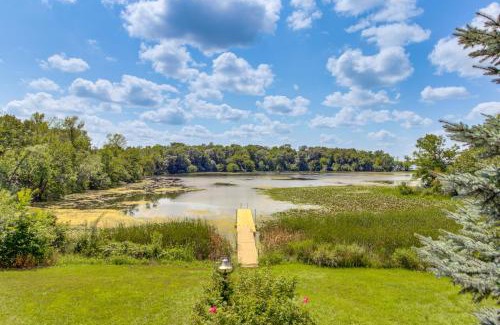 Spicer Casa | Private Lakefront Retreat with Hot Tub, Deck and Views