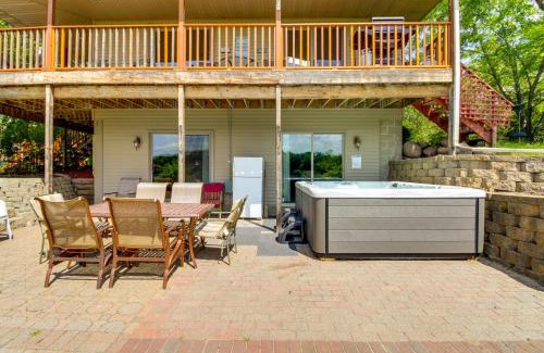 Spicer Casa | Private Lakefront Retreat with Hot Tub, Deck and Views