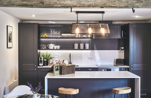 Wickhamford Cabaña | Private location, North Cotswolds, Perfect couples retreat