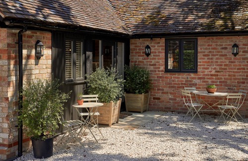 Wickhamford Cabaña | Private location, North Cotswolds, Perfect couples retreat