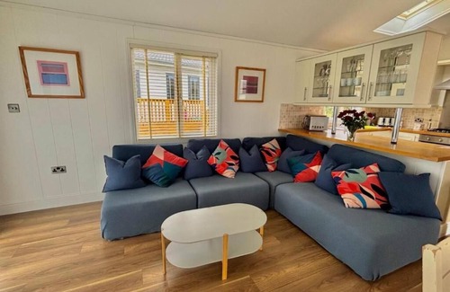 Salcombe Cabina | Private Lodge in a beautiful surroundings. Salcombe town 10-15 mins by car.