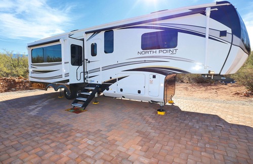 Tanque Verde Casa | Private Luxurious RV nestled at the base of majestic Mount Lemmon
