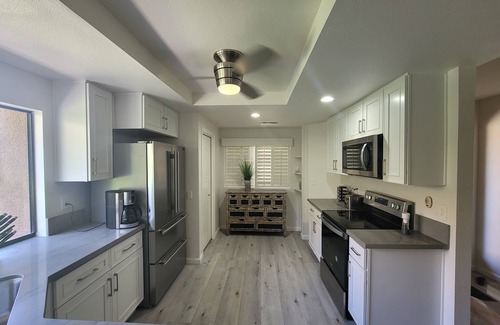 Palm Desert Condominio | Private Luxury - 2bdrm 2bath in Ironwood Palm Desert