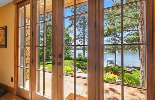 Nisswa Casa | Private Luxury Compound on the Gull Lake Chain with Theater, Tennis, Sauna, Hot Tub (25+ pp.)