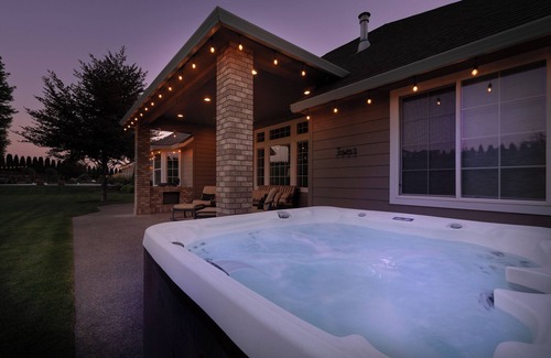 Naches Casa | Private luxury in beautiful Yakima wine and hop country