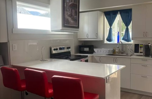 Hope Cabaña | Private Luxury Relaxing HOME w BBQ & Gas Fire-pit