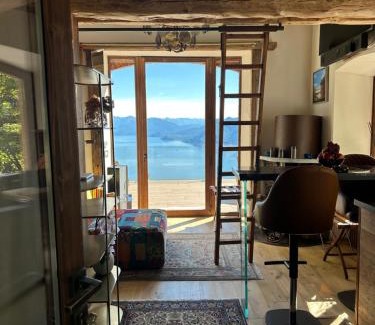 Carciano Cama Y Desayuno | Private Luxury Spa & Silence Retreat with Spectacular View over the Lake Maggiore