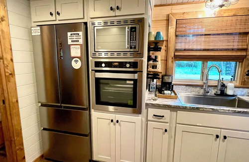 Pawleys Island Cabina | Private Luxury tiny home . Ideal for golfers, beachgoers, and outdoor adventures