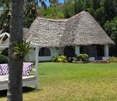 Mombasa Villa | Private Luxury Villa in Marina
