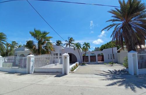 Palm Beach Villa | Private Luxury Villa Palm Beach