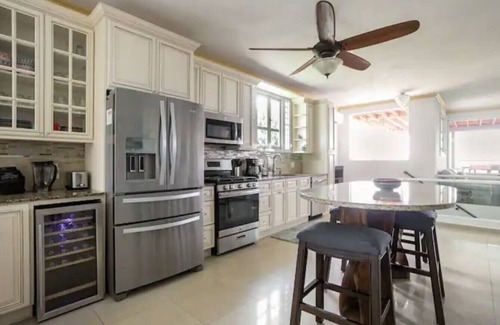 Cienaga Alta Casa | Private Luxury Villa in El Yunque Rainforest/Pool and Generator