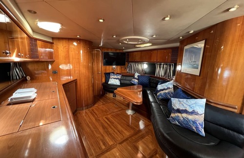 Zona Hotelera Alquiler De Eote | PRIVATE LUXURY YACHT SUNSEEKER 60ft UP TO 20 pax price x 4 hours