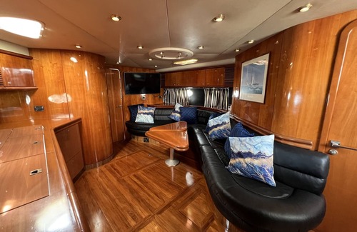 Zona Hotelera Alquiler De Eote | PRIVATE LUXURY YACHT SUNSEEKER 60ft UP TO 20 pax price x 4 hours