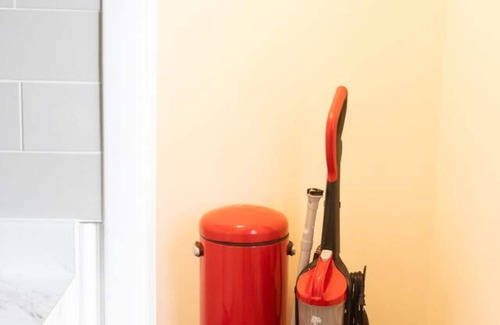 Killara Apartamento | Private Modern 1st Flr 3 Bed Apt Close to Downtown